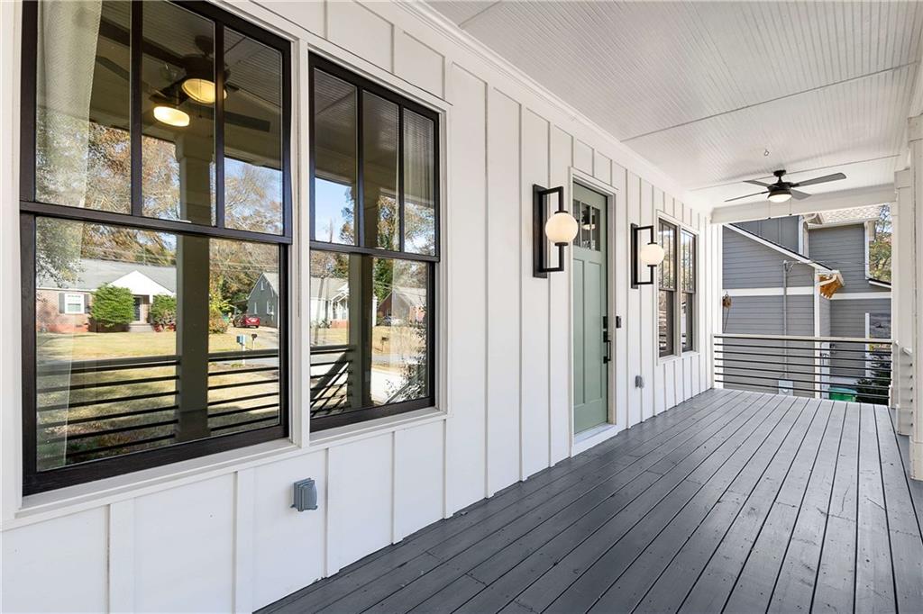 2547 Creekwood Terrace Decatur, GA 30030 - Photo 4 of 63