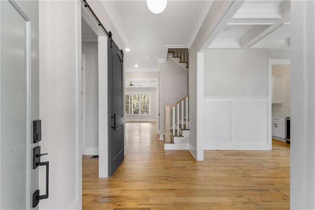 2547 Creekwood Terrace Decatur, GA 30030 - Photo 5 of 63