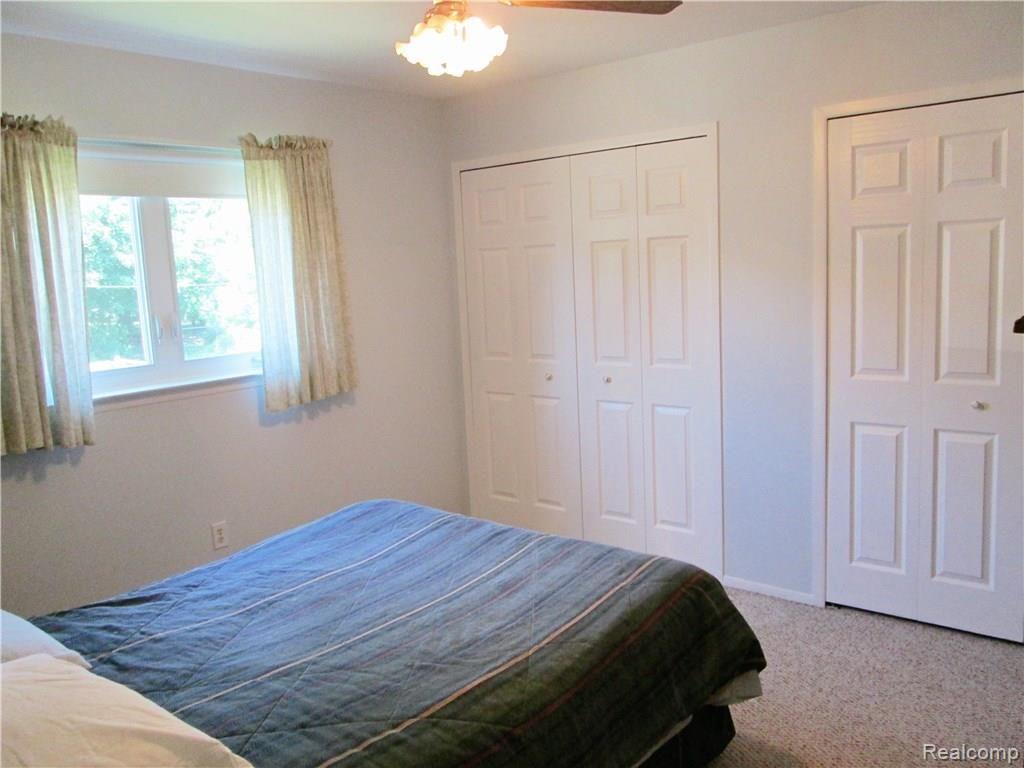 337 Buckingham Road Canton, MI 48188 - Photo 21 of 34 Master bedroom.jpg