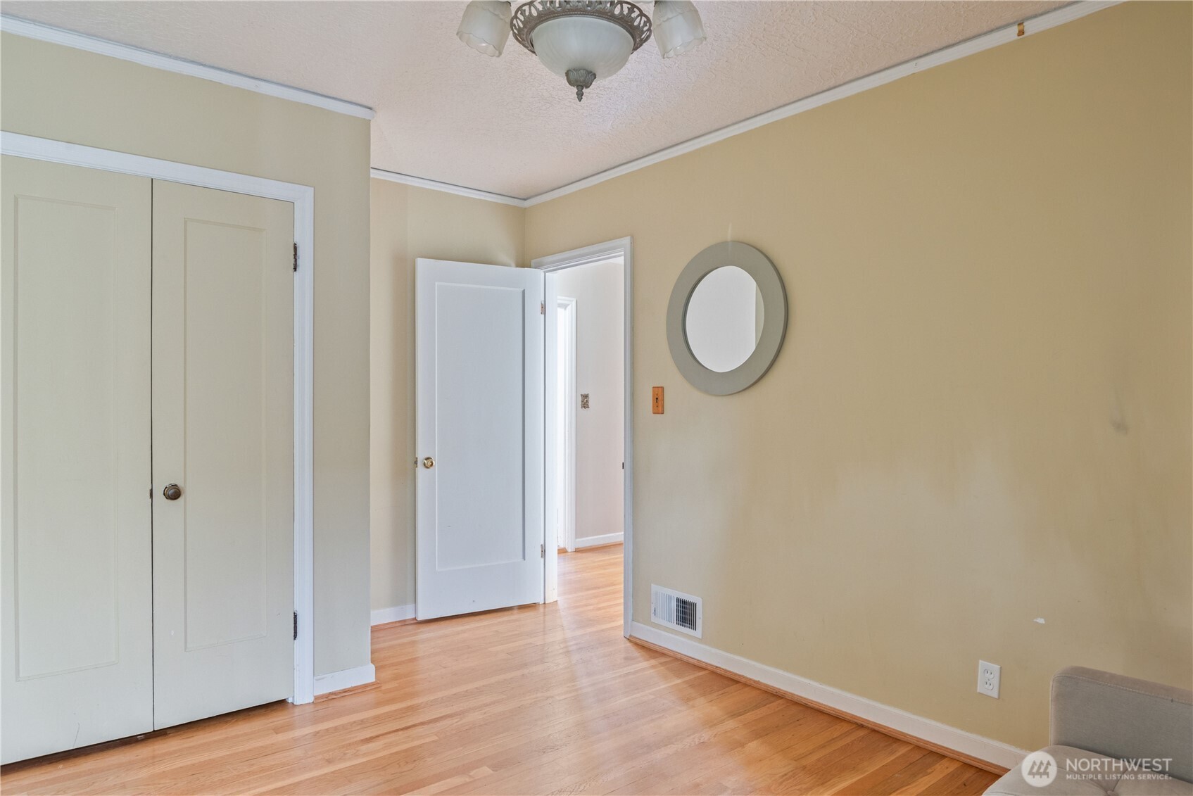 2405 Maple Street Longview, WA 98632 - Photo 19 of 37 Gallery Image 19