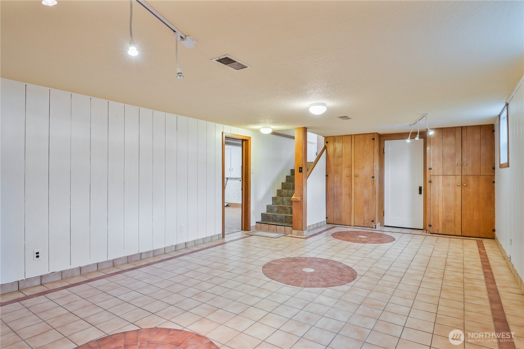 2405 Maple Street Longview, WA 98632 - Photo 24 of 37 Gallery Image 24