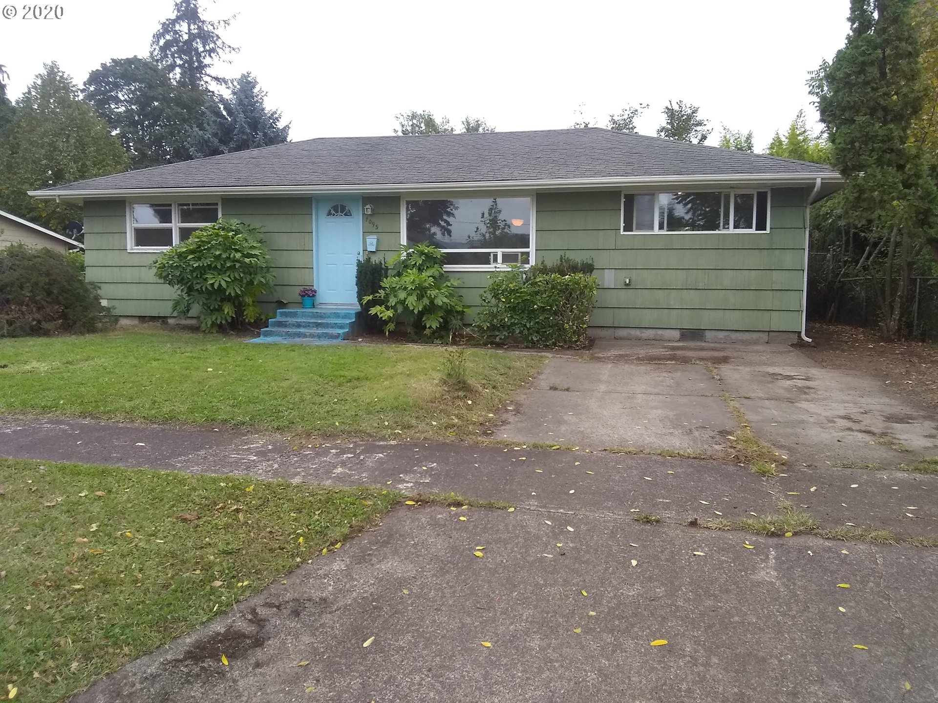 1095 F Street Springfield, OR 97477 - Photo 1 of 30