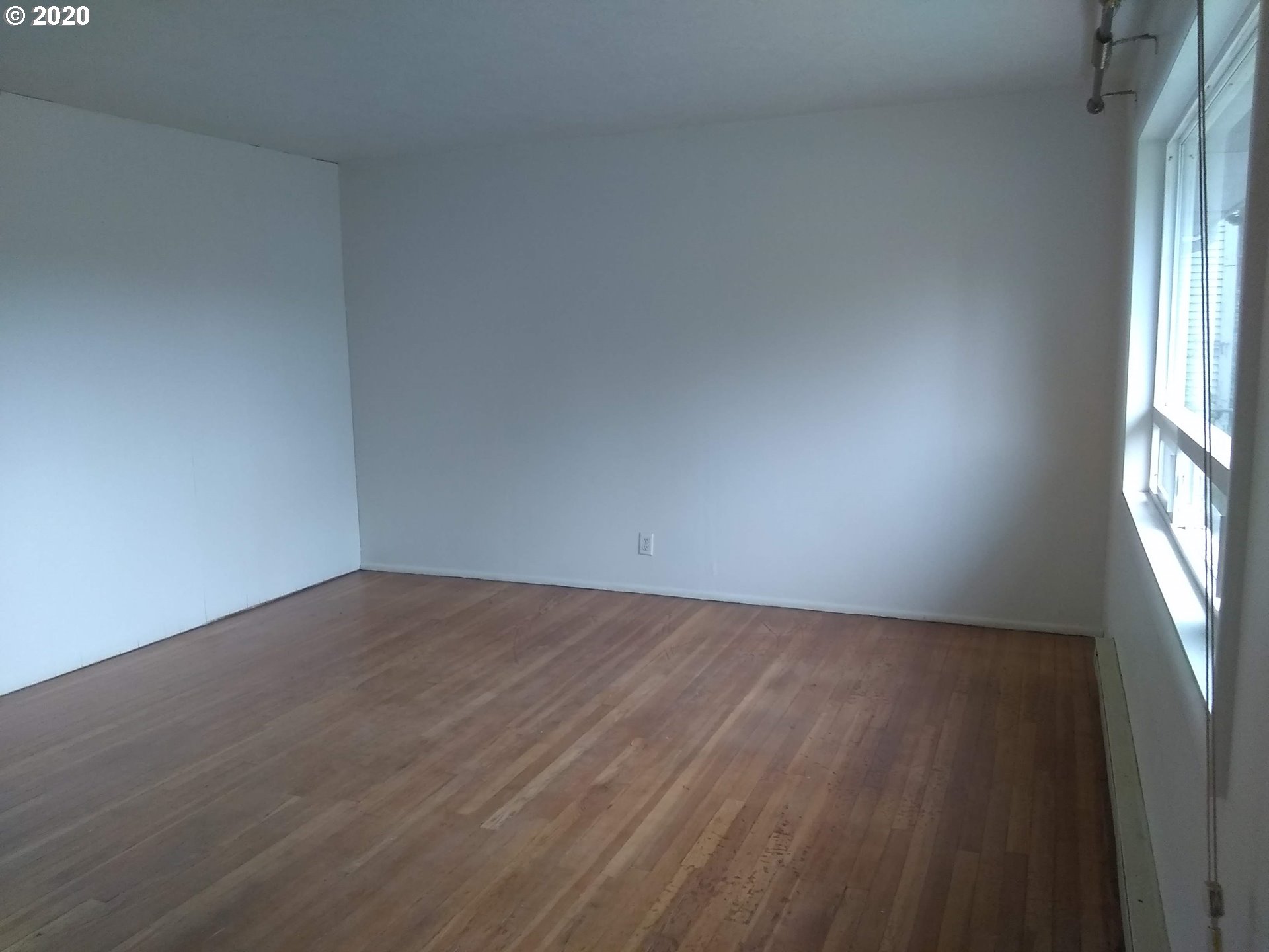1095 F Street Springfield, OR 97477 - Photo 21 of 30