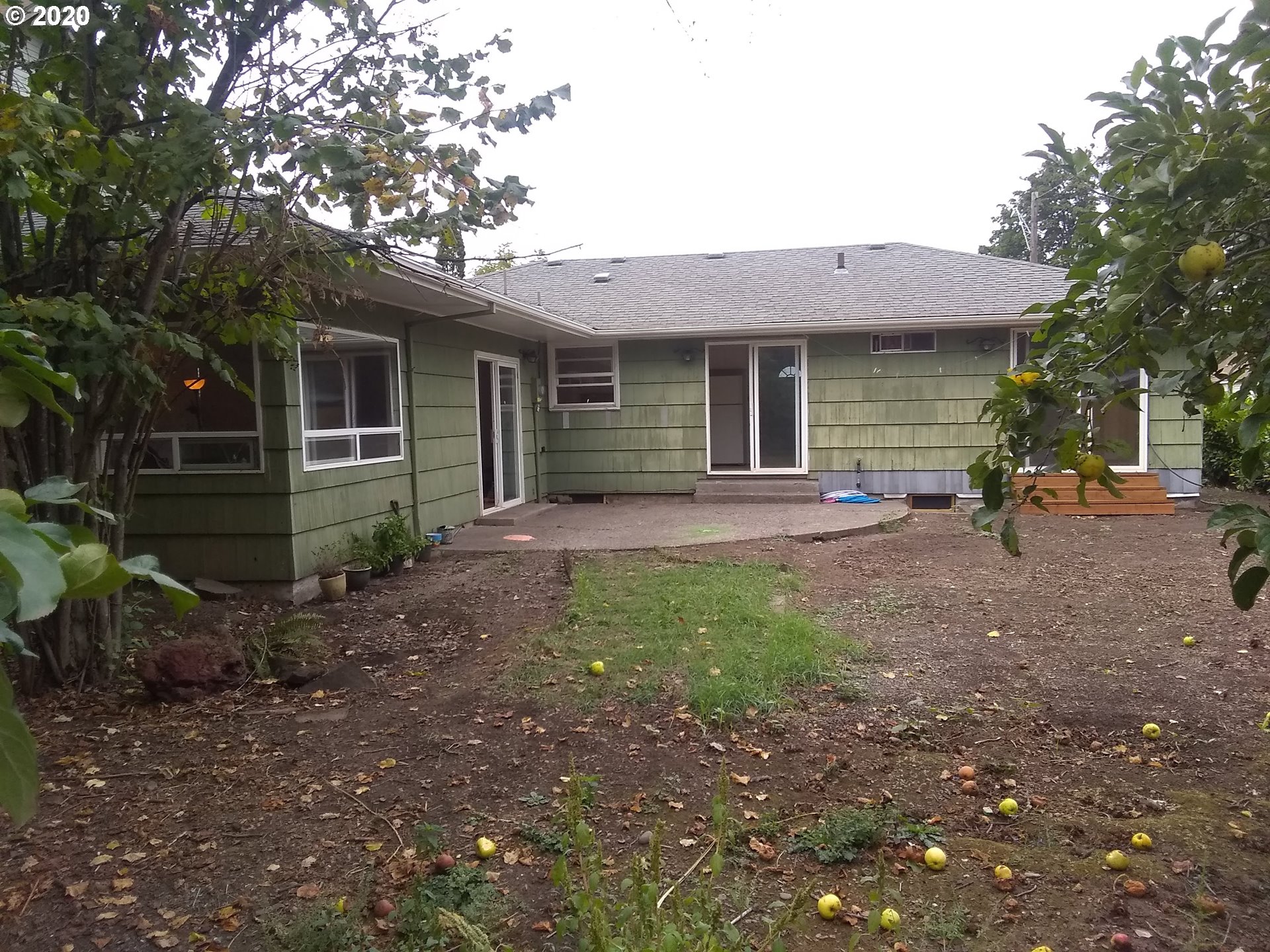 1095 F Street Springfield, OR 97477 - Photo 27 of 30