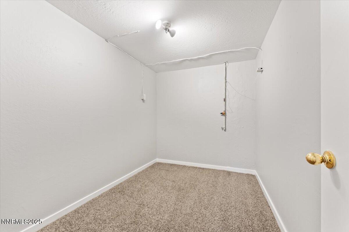 1800 Carlin Street Reno, NV 89503 - Photo 28 of 36 37-1800 Carlin Street Reno NV 89503 (37