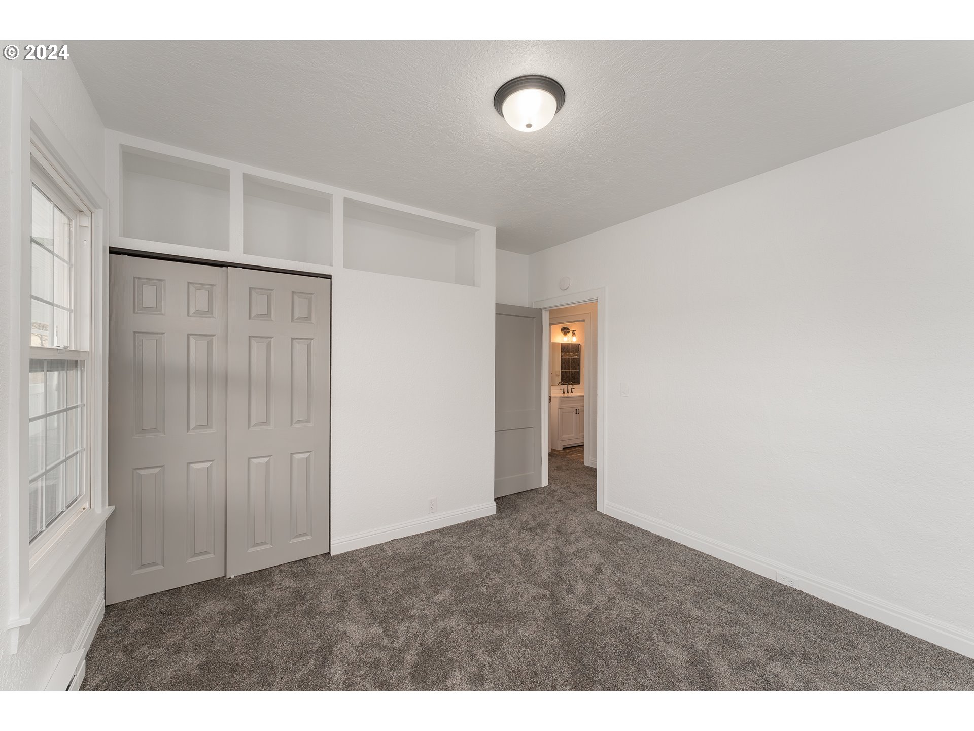 754 Glenbrook Loop Road Riddle, OR 97469 - Photo 21 of 45 a view of an empty room