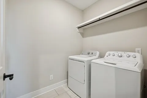 $429,999 | 2059 Oakwood Avenue, Nashville, TN 37207