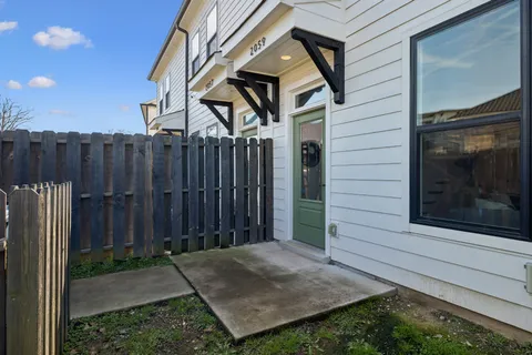 $429,999 | 2059 Oakwood Avenue, Nashville, TN 37207