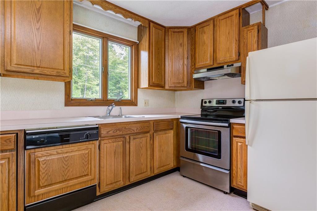 19 Presumpscot Road Windham, ME 04062 - Photo 13 of 33 Photo