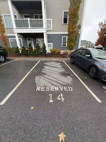 $719,000 | 16 Taylor Drive, Unit 1010, Reading, MA 01867