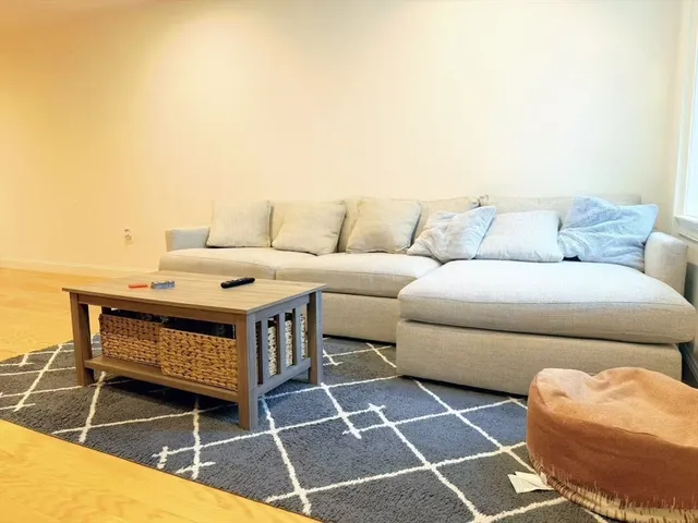 $719,000 | 16 Taylor Drive, Unit 1010, Reading, MA 01867