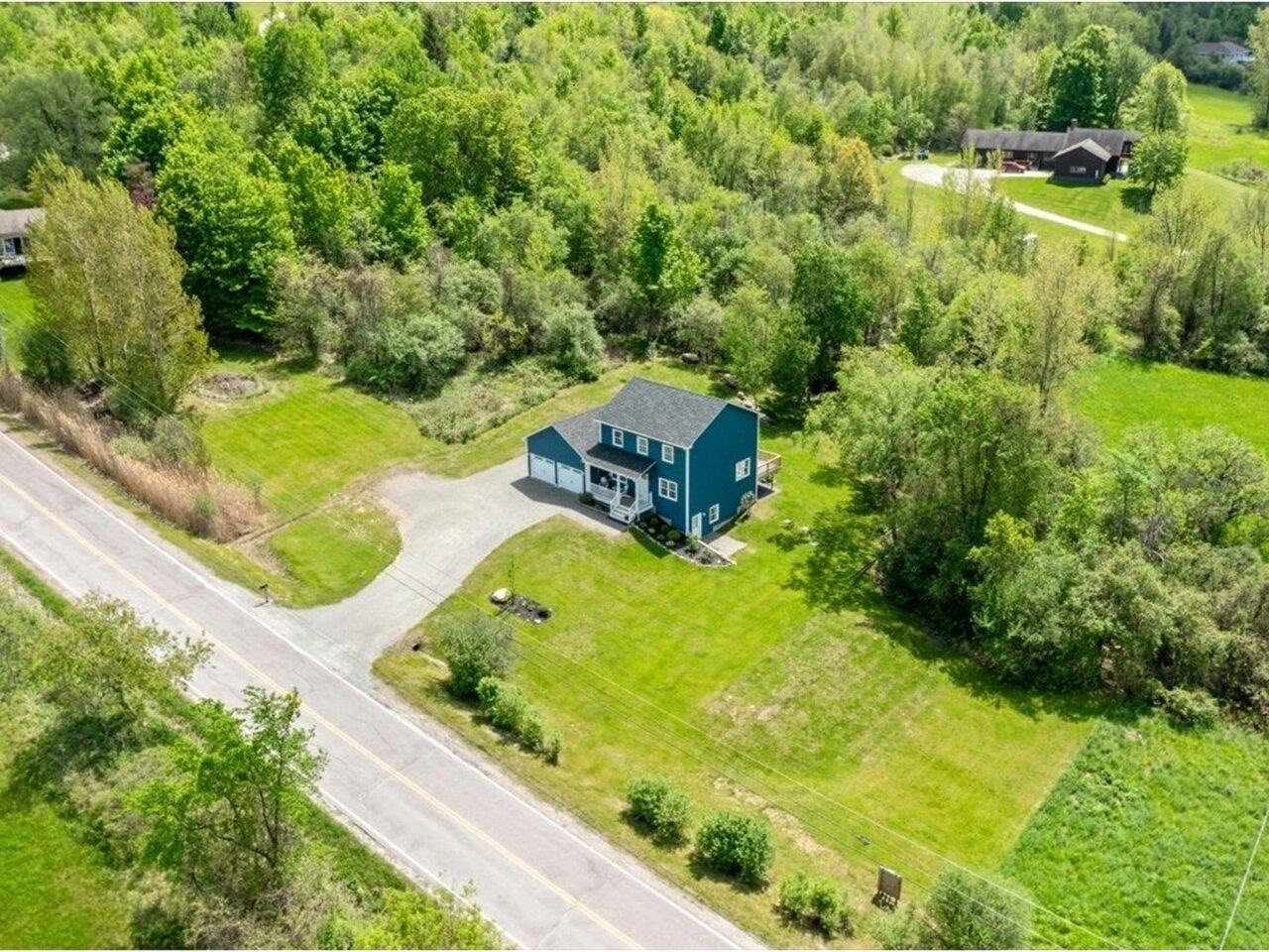 236 French Hill Road St. Albans Town, VT 05478 - Photo 4 of 60