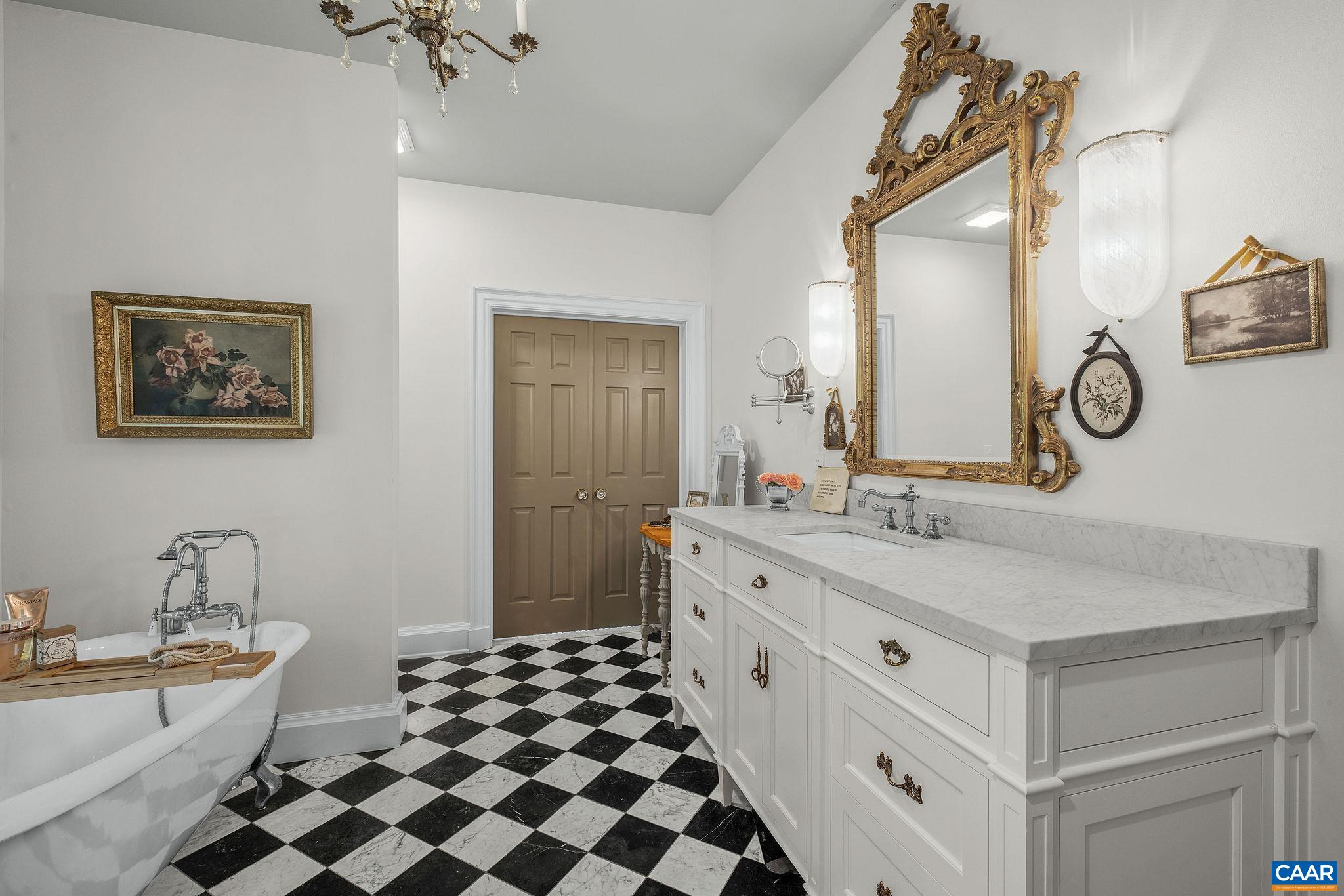 10396 Liberty Mills Road Orange, VA 22960 - Photo 24 of 75 Her primary bath