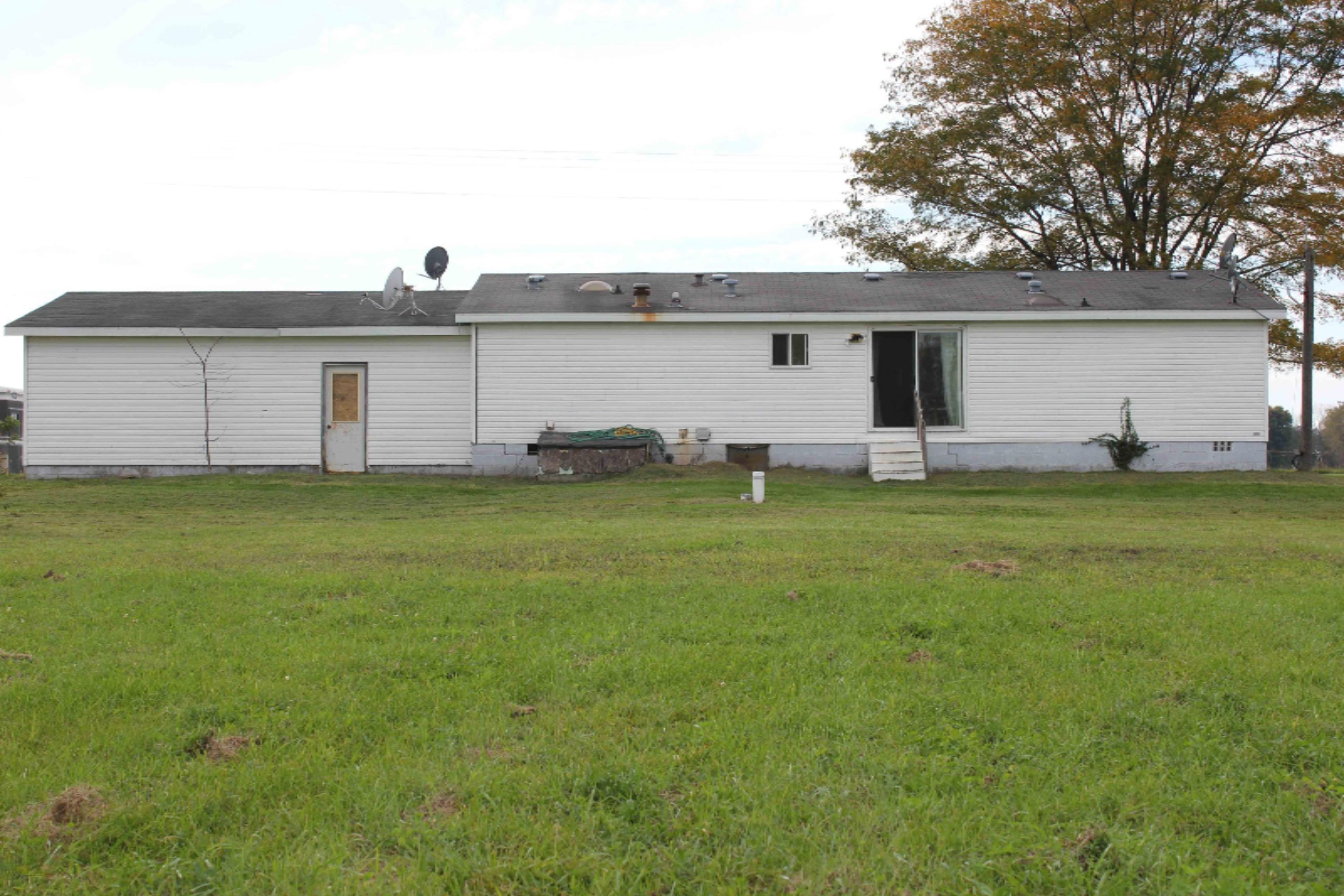 3748 Ensley Road Ravenna, MI 49451 - Photo 3 of 43 027