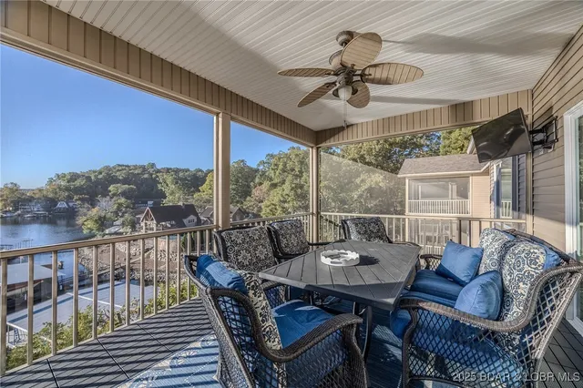 $715,000 | 201 Waterford Circle, Unit 201, Eldon, MO 65026