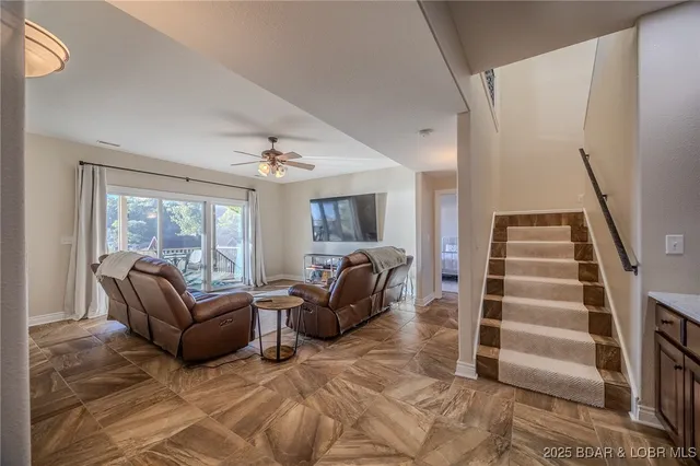 $715,000 | 201 Waterford Circle, Unit 201, Eldon, MO 65026