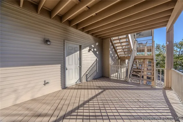 $715,000 | 201 Waterford Circle, Unit 201, Eldon, MO 65026