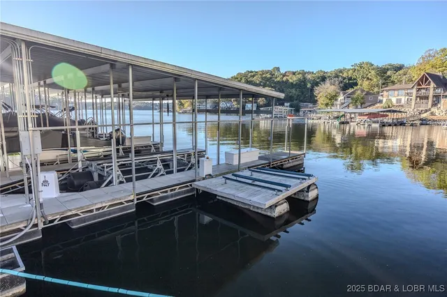 $715,000 | 201 Waterford Circle, Unit 201, Eldon, MO 65026