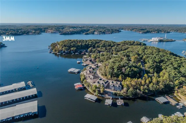 $715,000 | 201 Waterford Circle, Unit 201, Eldon, MO 65026