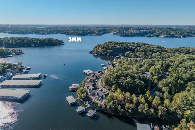 $715,000 | 201 Waterford Circle, Unit 201, Eldon, MO 65026