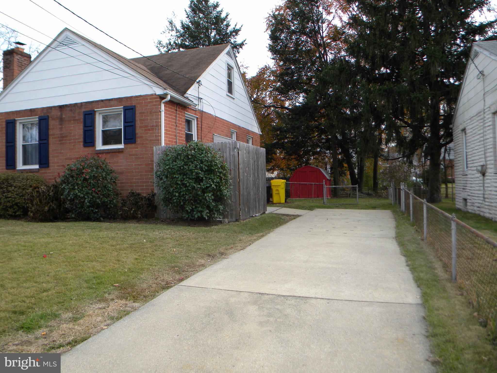 525 Newfield Road Glen Burnie, MD 21061 - Photo 2 of 20 Exterior (General)