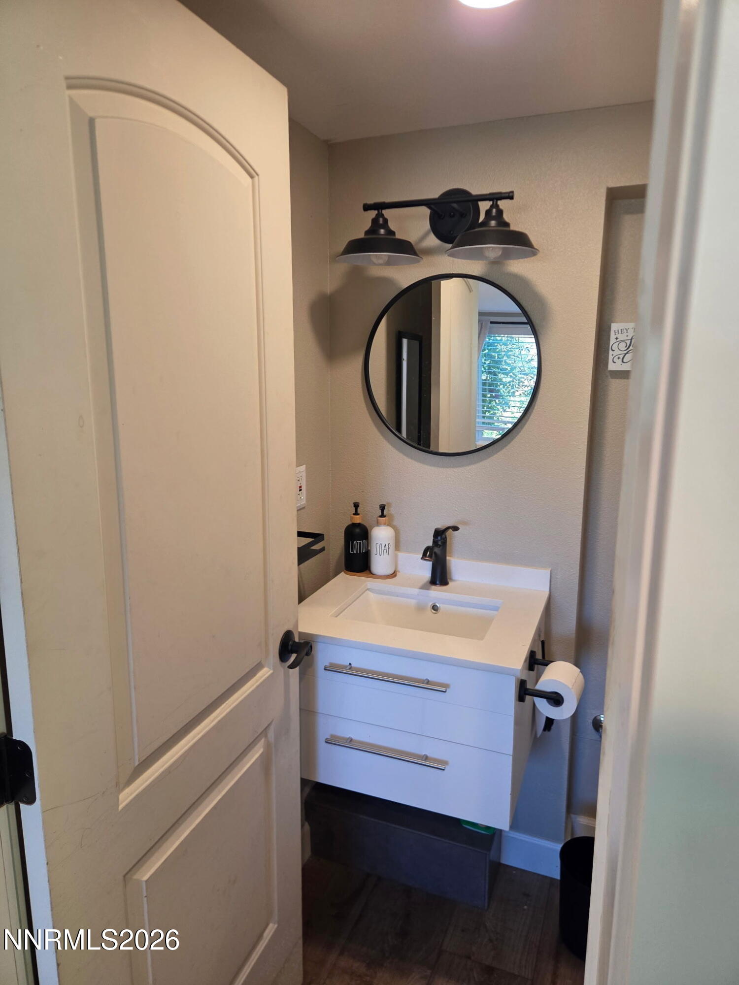 330 Steamboat Court Reno, NV 89521 - Photo 16 of 67 Guest Quarters 4