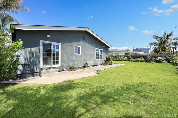 $878,000 | 334 Juanita Avenue, San Dimas, CA 91773