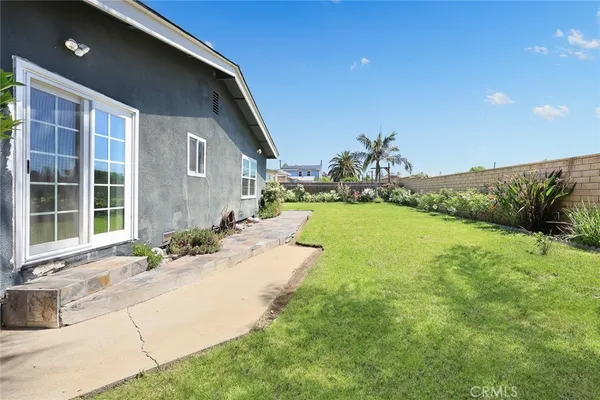 $878,000 | 334 Juanita Avenue, San Dimas, CA 91773