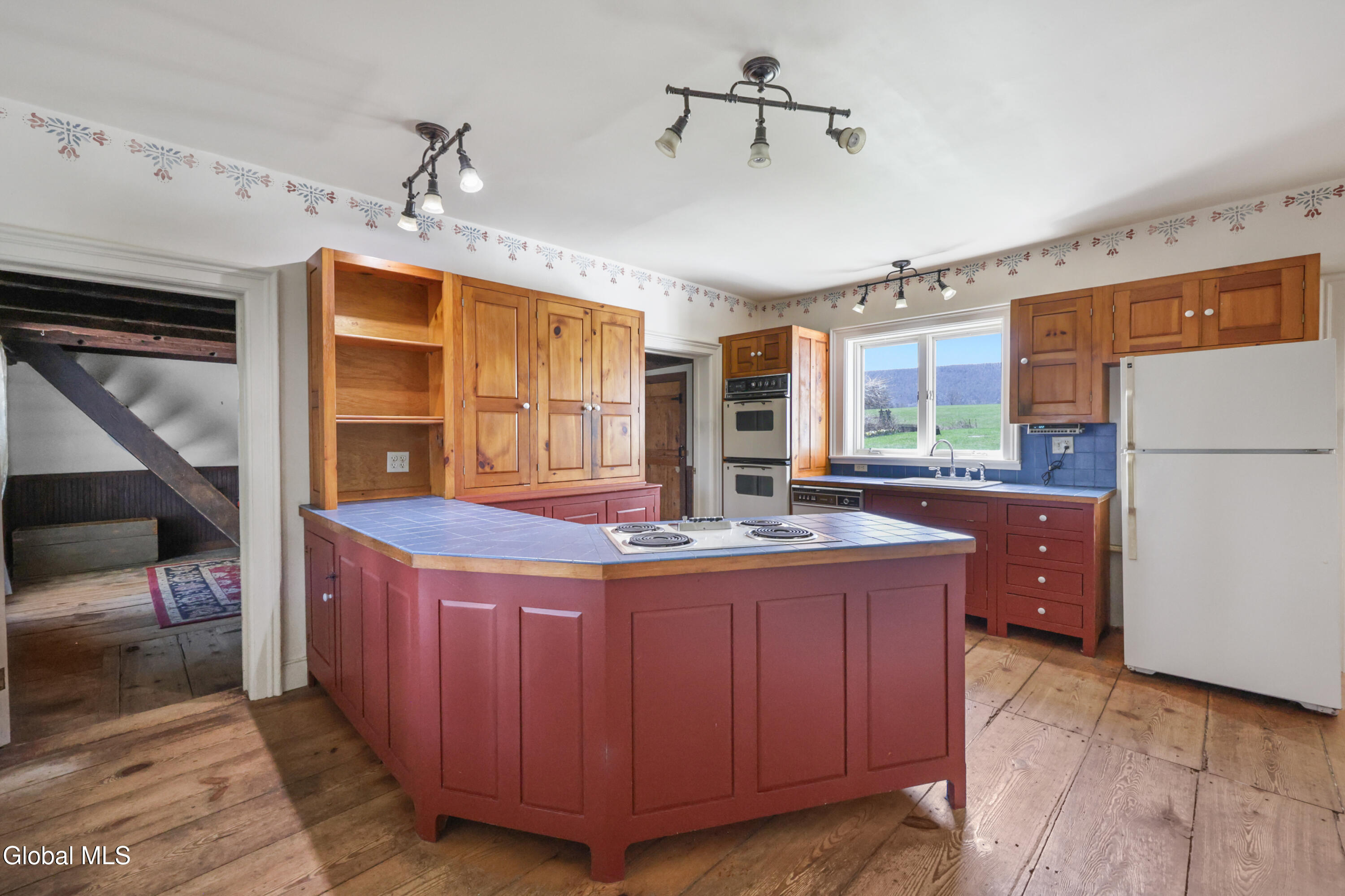 4268 Frederick Road Guilderland, NY 12009 - Photo 27 of 94 1 (79)