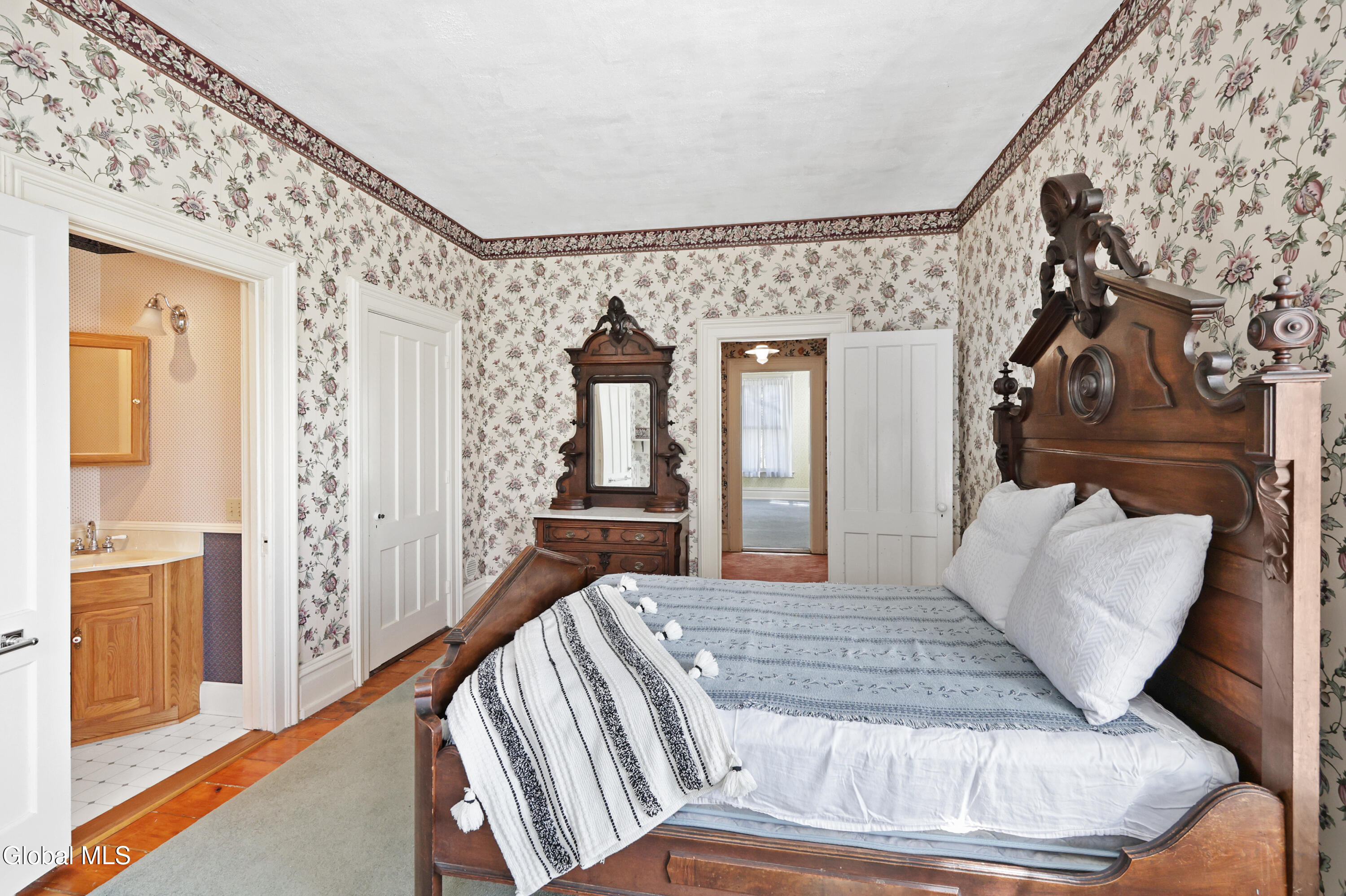 4268 Frederick Road Guilderland, NY 12009 - Photo 45 of 94 1 (70)