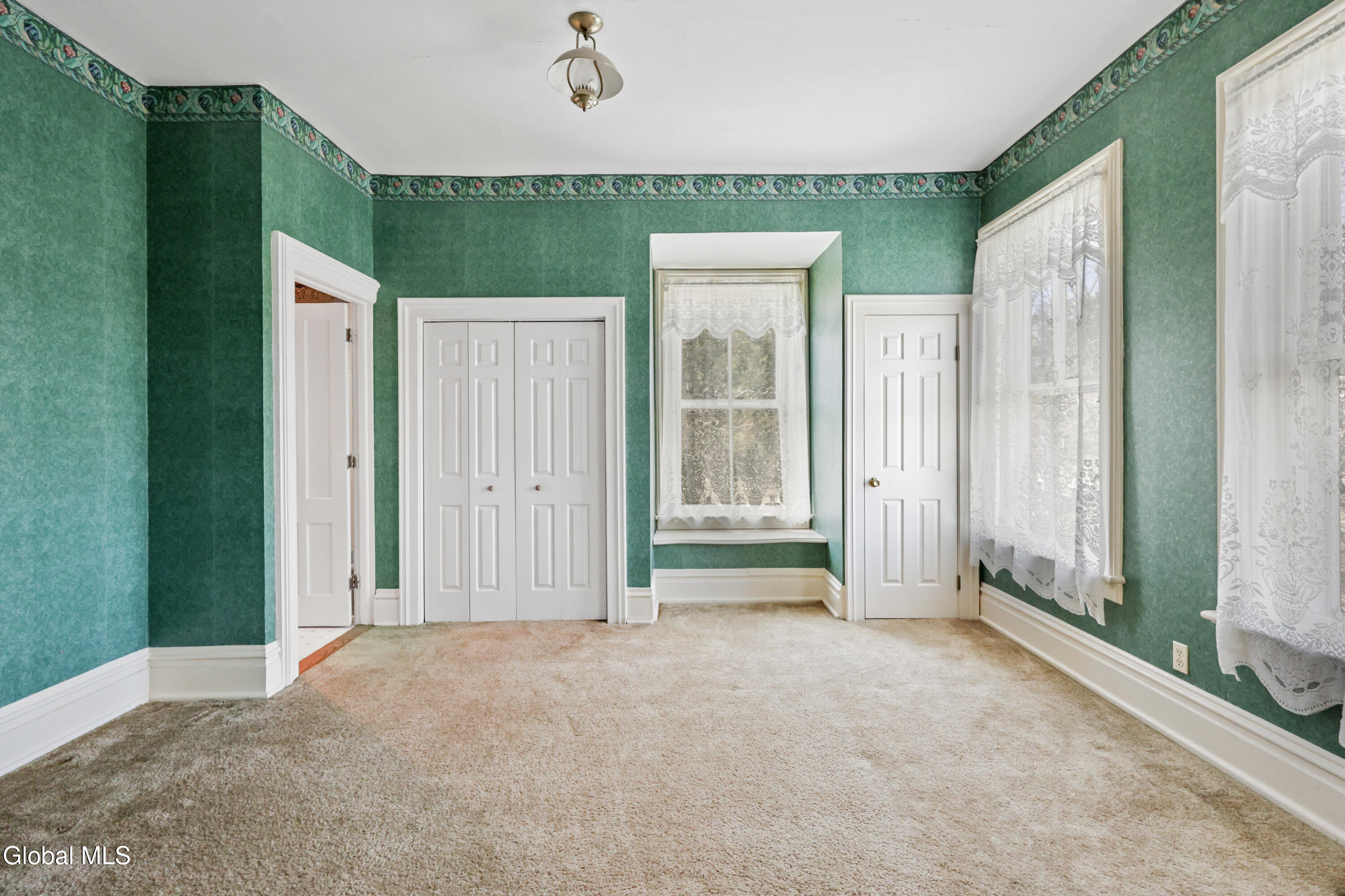 4268 Frederick Road Guilderland, NY 12009 - Photo 48 of 94 1 (66)