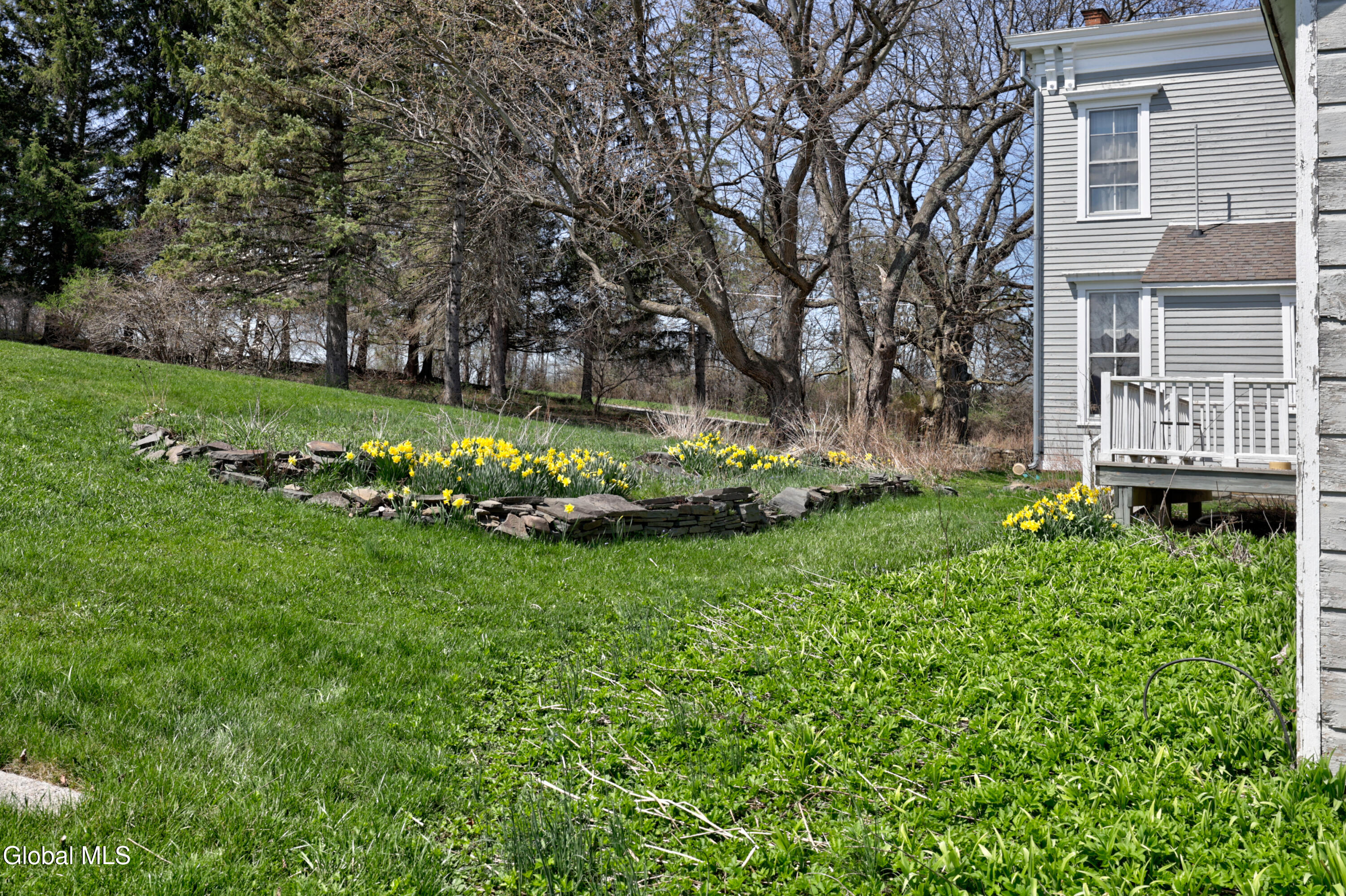 4268 Frederick Road Guilderland, NY 12009 - Photo 60 of 94 1 (88)