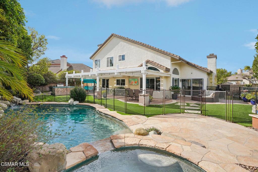 14207 Clemson Street Moorpark, CA 93021 - Photo 4 of 55