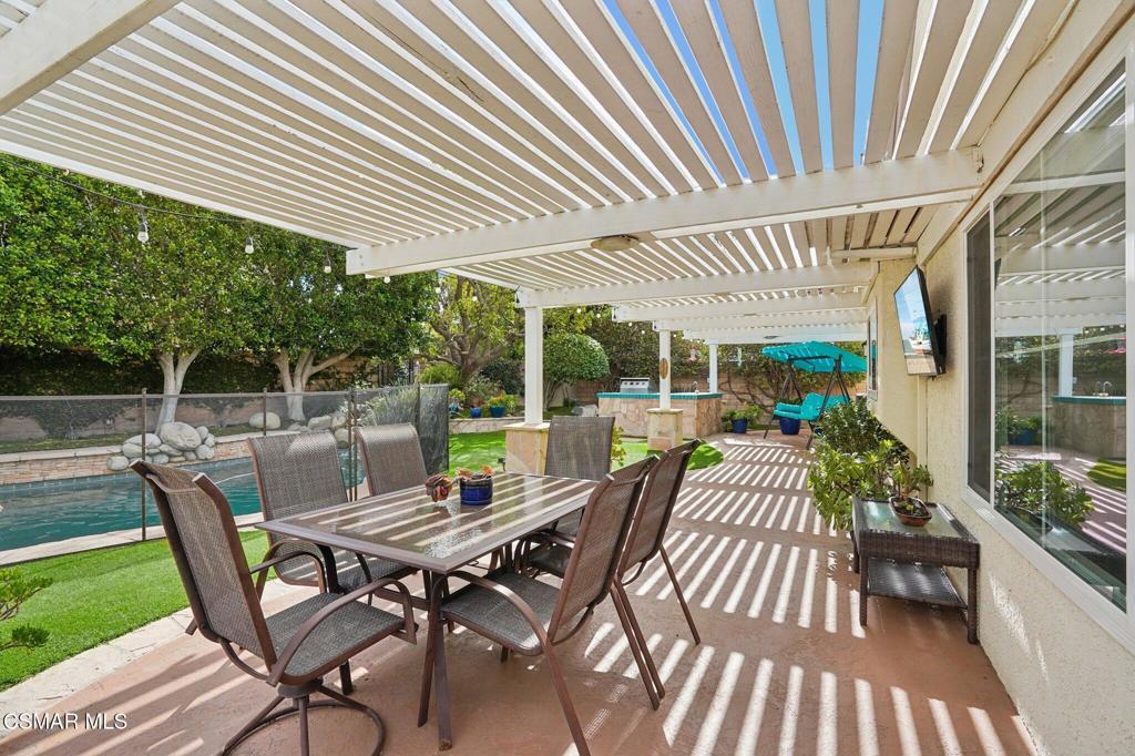 14207 Clemson Street Moorpark, CA 93021 - Photo 43 of 55