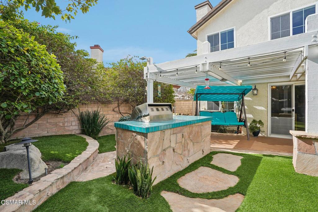 14207 Clemson Street Moorpark, CA 93021 - Photo 45 of 55