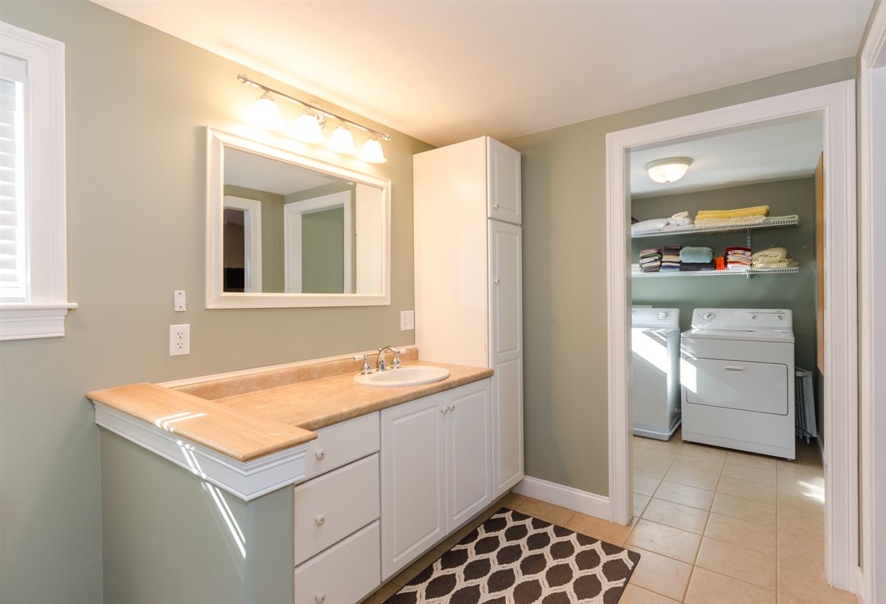 277 Dockham Shore Road, Unit 5 Gilford, NH 03249 - Photo 23 of 38