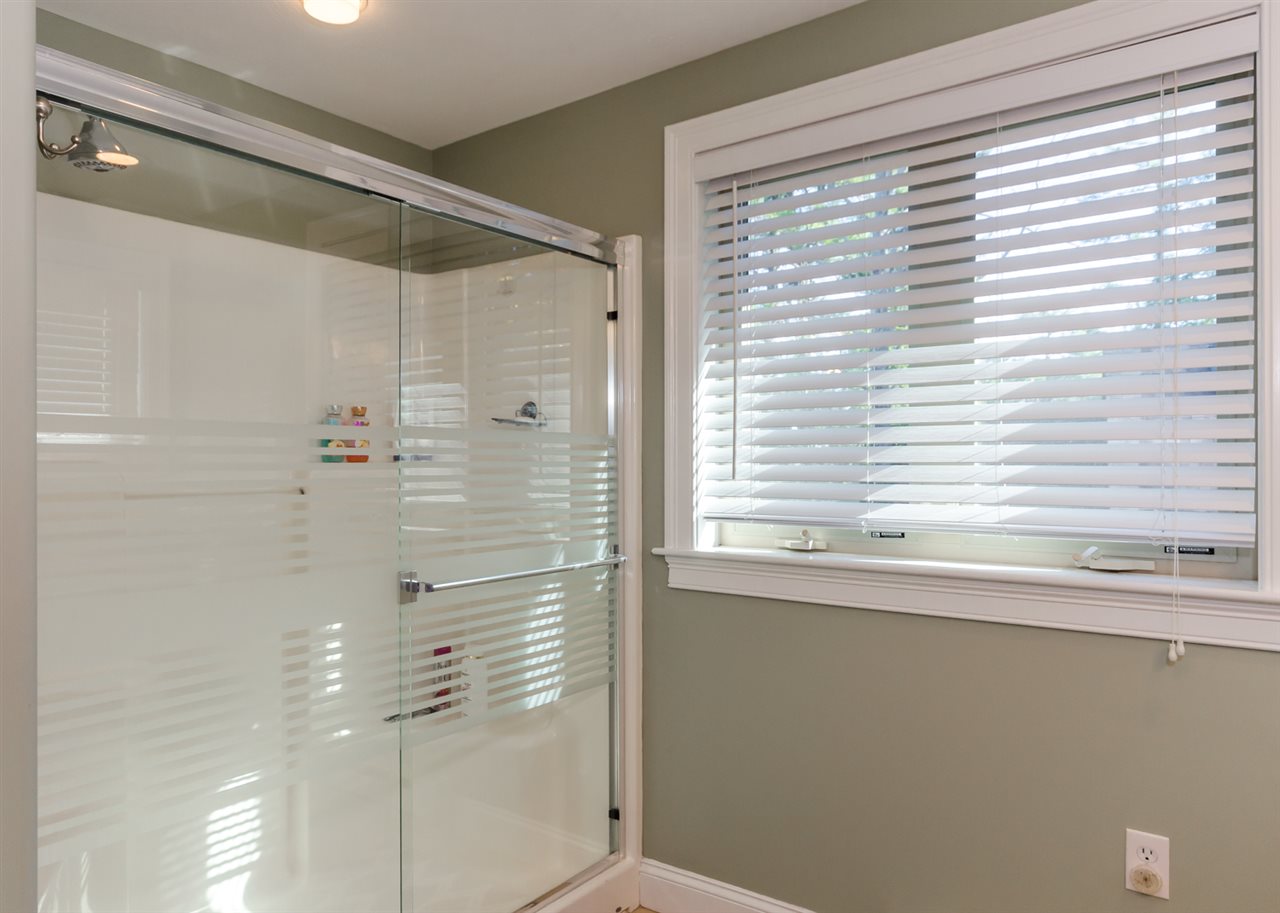 277 Dockham Shore Road, Unit 5 Gilford, NH 03249 - Photo 24 of 38