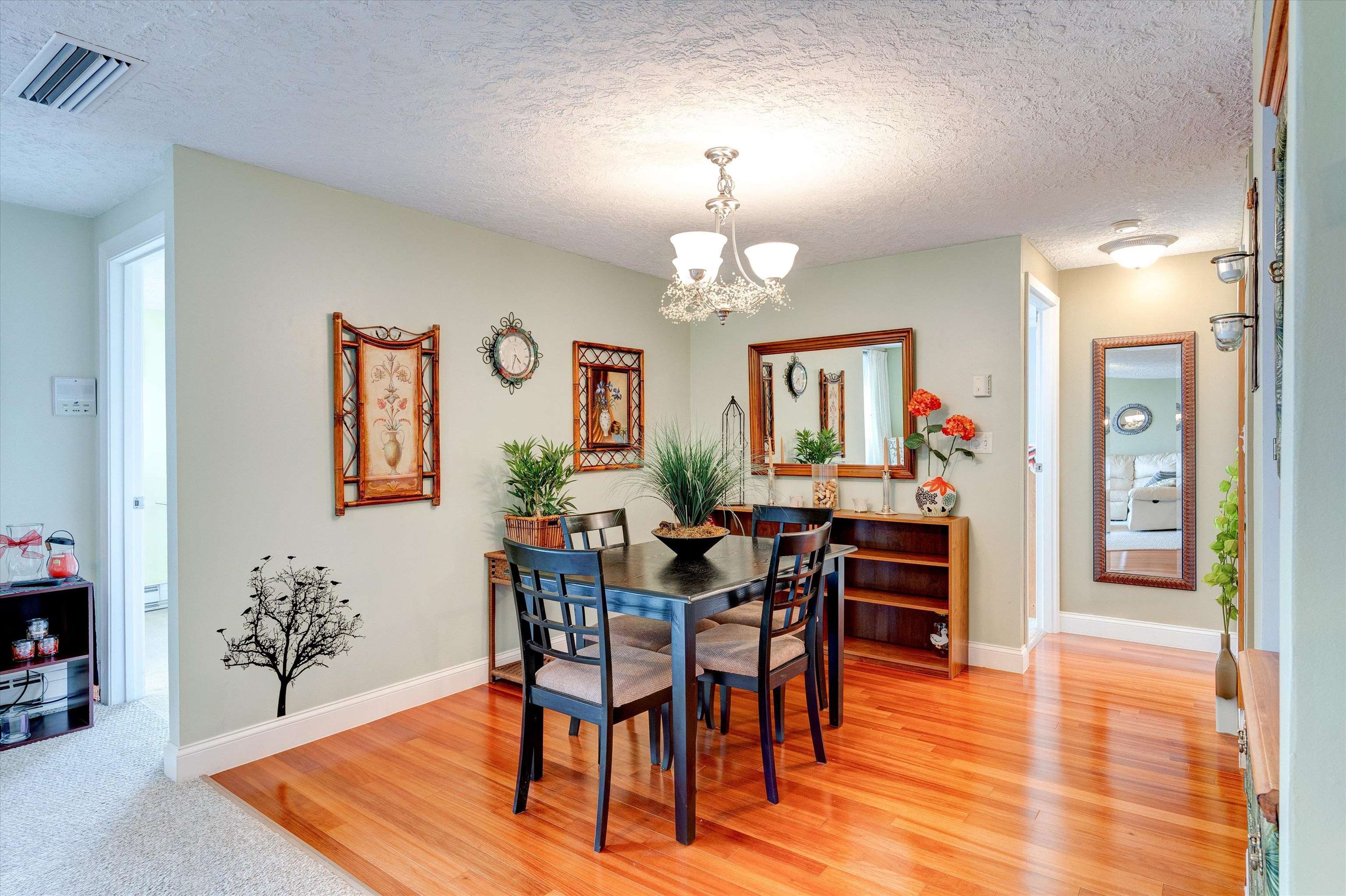 55 River Road, Unit 8E Manchester, NH 03104 - Photo 4 of 29