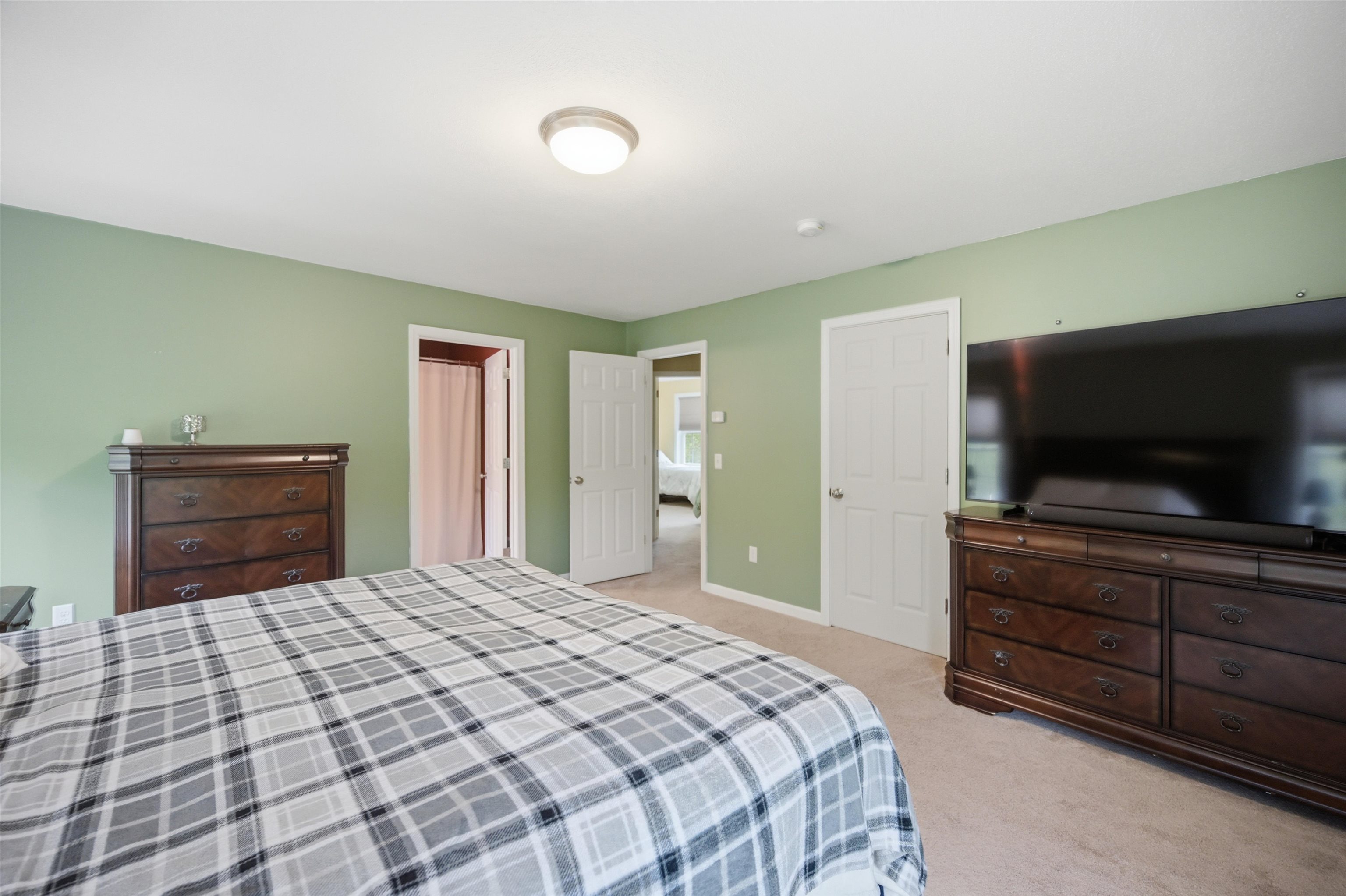 23 Phillips Road Sandown, NH 03873 - Photo 33 of 54