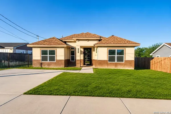 $265,000 | 61 School Circle, Eagle Pass, TX 78852