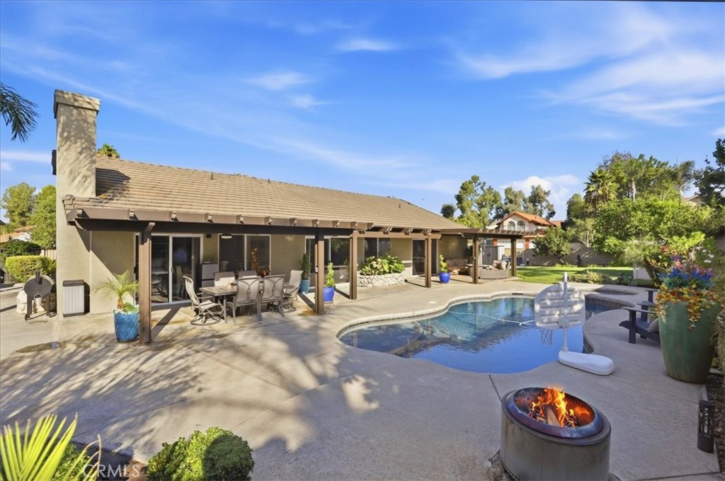 7008 Wood Riverside, CA 92506 - Photo 33 of 38 Gallery Image 33