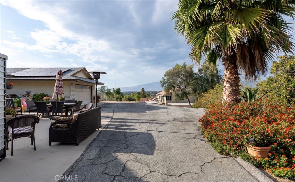 27531 Big Springs Ranch Road Hemet, CA 92544 - Photo 7 of 39