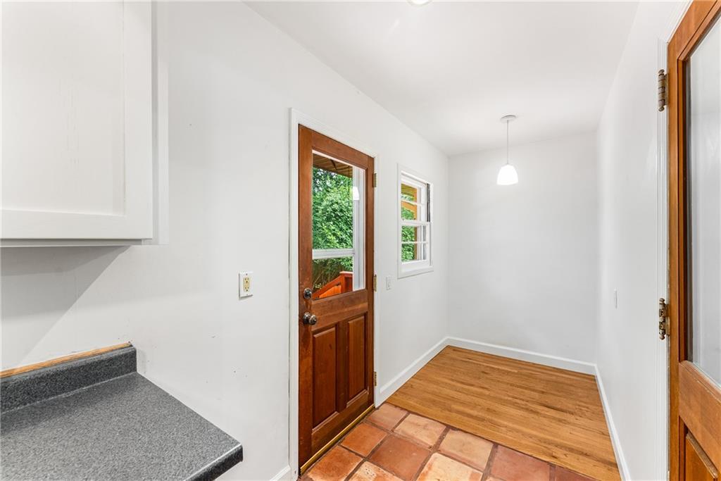 1469 Clairmont Road Decatur, GA 30033 - Photo 13 of 24 a view of hallway with furniture and a window