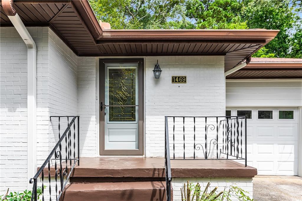 1469 Clairmont Road Decatur, GA 30033 - Photo 3 of 24 a view of front door and deck