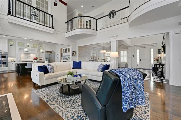 $1,750,000 | 17095 Demi Drive, Loch Lloyd, MO 64012