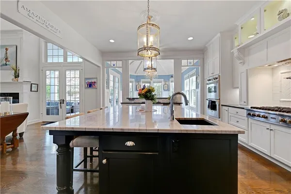 $1,750,000 | 17095 Demi Drive, Loch Lloyd, MO 64012