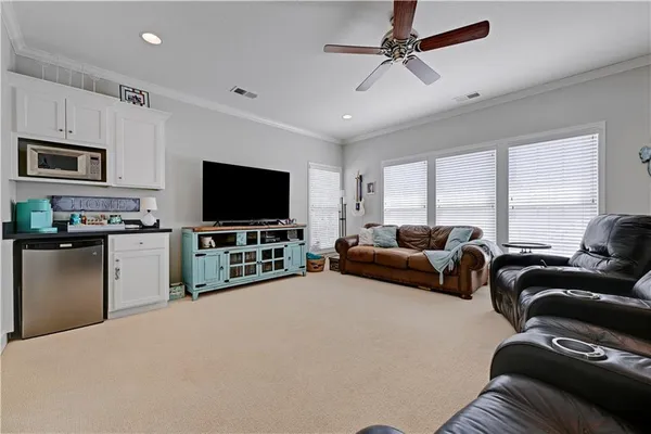 $1,750,000 | 17095 Demi Drive, Loch Lloyd, MO 64012