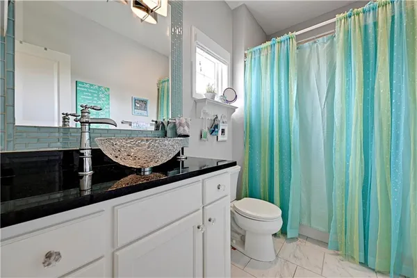 $1,750,000 | 17095 Demi Drive, Loch Lloyd, MO 64012