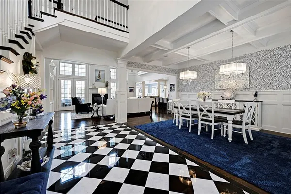 $1,750,000 | 17095 Demi Drive, Loch Lloyd, MO 64012