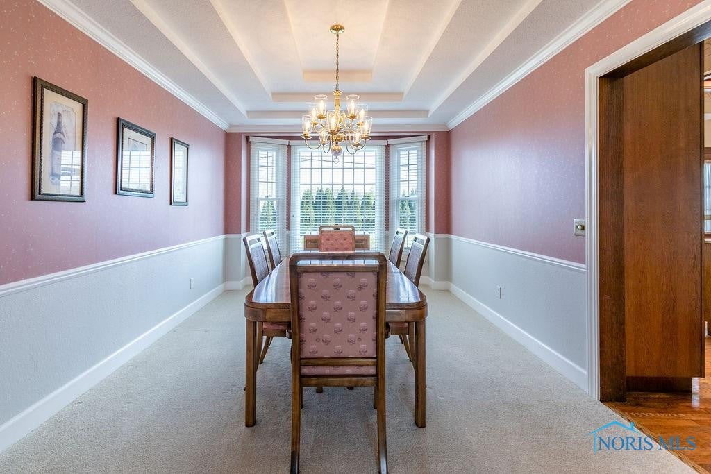 423 Rutledge Court Perrysburg, OH 43551 - Photo 9 of 42 Gallery Image 9